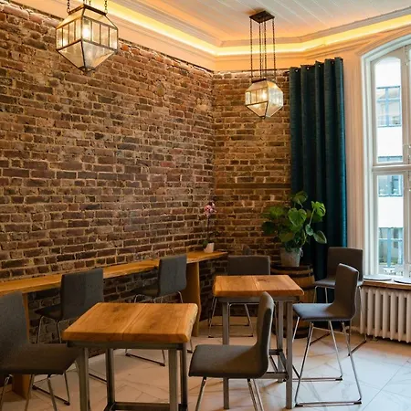 Steens Hotel 3*